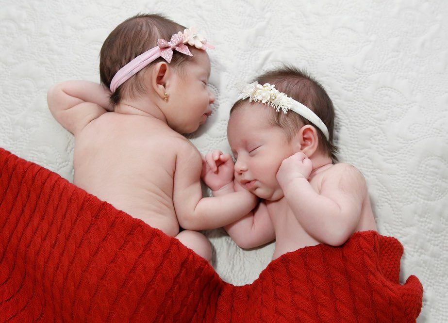 Photo of infant twins